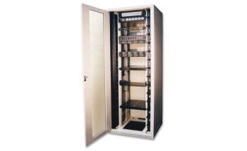 Network rack larghezza 800 mm per installazioni convenzionali